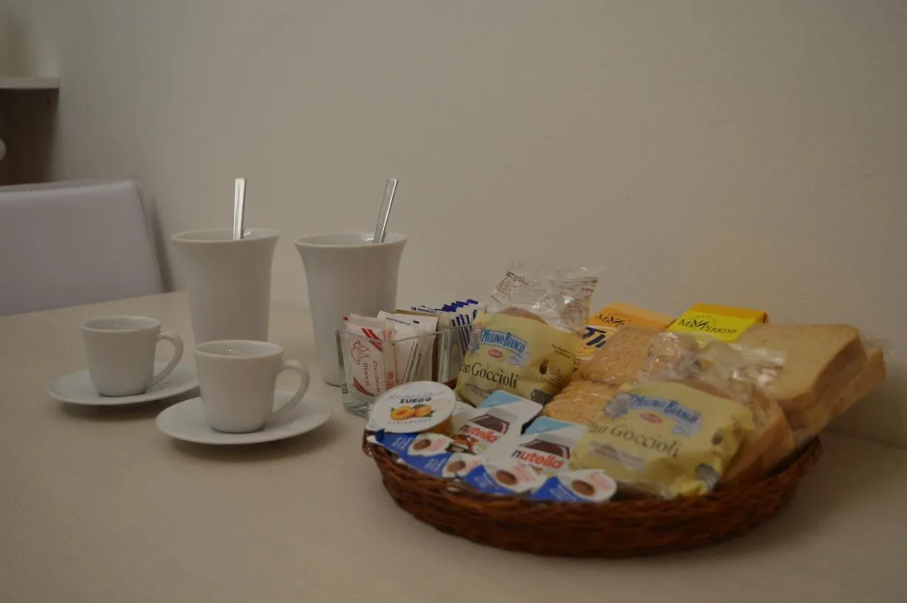 Apartment Milano via Tortona 66 Italia